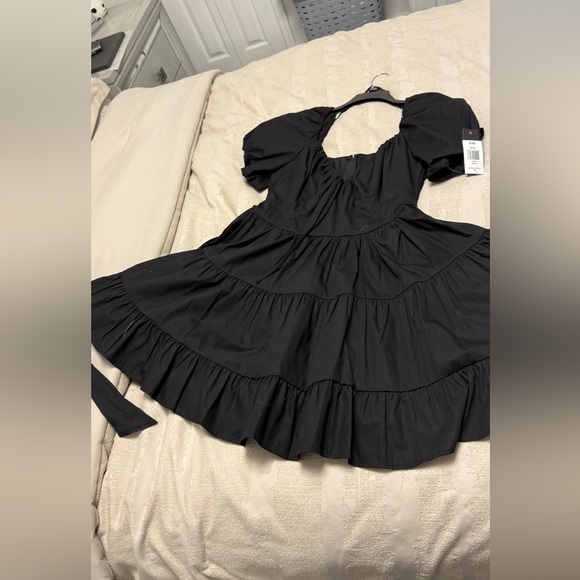 New City Triangles Elegant Black Dress - Picture 5 of 10